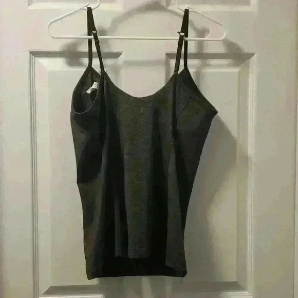 Women's Under Armour workout top Sz Lg - Picture 2 of 4